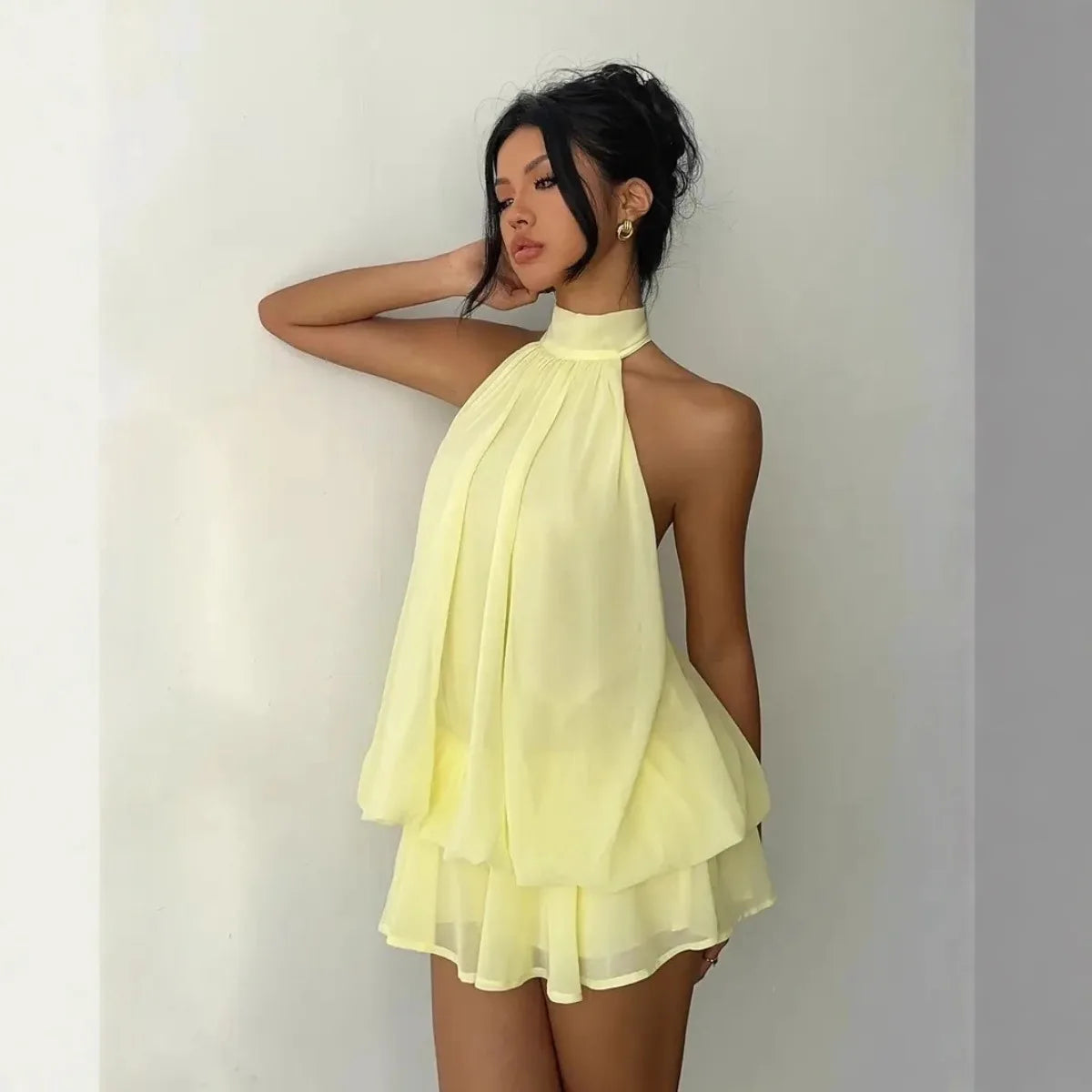 Vestido Corto Halter