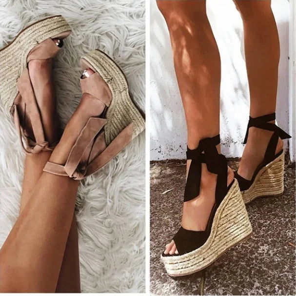 Sandalias con Taco Negro